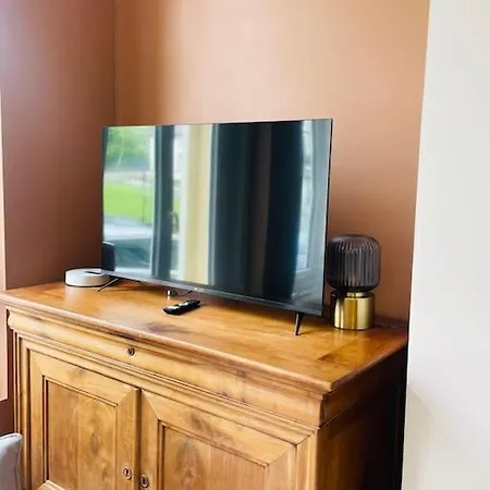 Face Au Rempart - Confort Et Tranquillite Apartament *