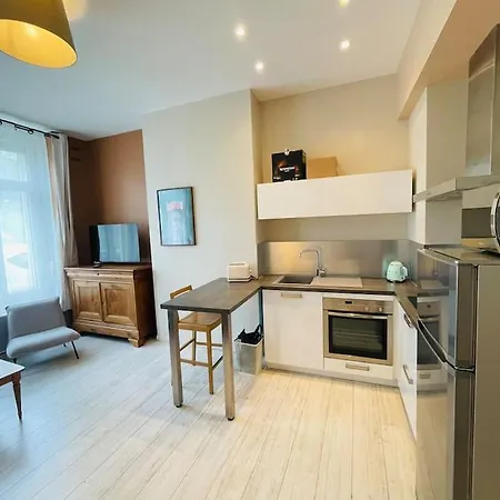 Appartamento Face Au Rempart - Confort Et Tranquillite *